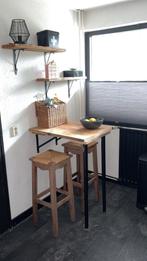 Bartafel+planken+ krukken, Huis en Inrichting, Barren, Ophalen, Zo goed als nieuw, Inclusief barstoelen
