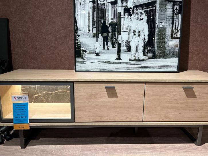 Xooon lowboard Helsinki, Huis en Inrichting, Kasten | Televisiemeubels, Zo goed als nieuw, Minder dan 100 cm, 150 tot 200 cm, 25 tot 50 cm