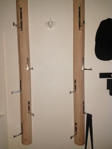 Kapstok beschikbaar voor biedingen