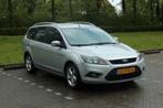 Ford Focus Wagon Airco/Verwarmde voorruit/Cruise control, Origineel Nederlands, Te koop, Zilver of Grijs, 5 stoelen