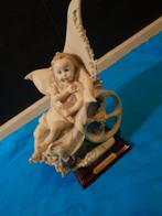 baby in kinderwagen van Giuseppe Armani Capodimonte, Antiek en Kunst, Curiosa en Brocante, Ophalen of Verzenden