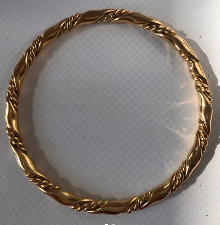 Monet Armband Goud Verguld Bangle Vintage Perfecte Staat!, Sieraden, Tassen en Uiterlijk, Armbanden, Nieuw, Goud, Goud, Ophalen of Verzenden