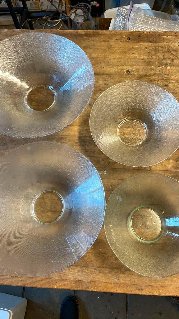 Glazen Schalen en taart borden, Huis en Inrichting, Keuken | Servies, Zo goed als nieuw, Schaal of Schalen, Overige stijlen, Glas