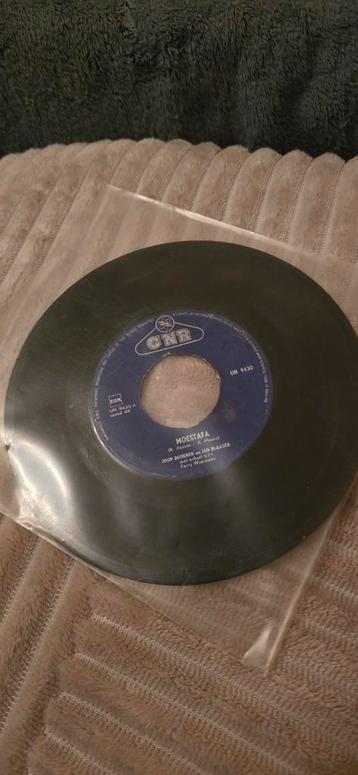 Joop Doderer - Moestafa Single beschikbaar voor biedingen