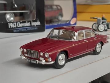 Jaguar XJ 6, let op: de EERSTE SERIE.  Model in doos, de spi beschikbaar voor biedingen