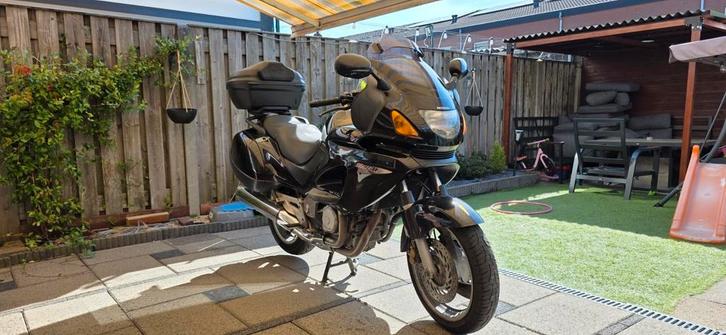 Honda Deauville 650 1999, Motoren, Motoren | Honda, Particulier, Toermotor, meer dan 35 kW, 2 cilinders, Motorrijbewijs A, Cardan-aandrijving