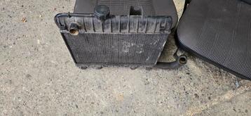 Bmw M10 radiator E28 E30 518 518i 316 318i beschikbaar voor biedingen