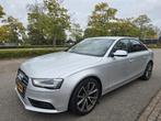 Betrouwbare Audi A4 1.8TFSI 125KW 2013 Grijs + nieuwe motor., Auto's, Audi, Voorwielaandrijving, Stof, 74 €/maand, 4 cilinders
