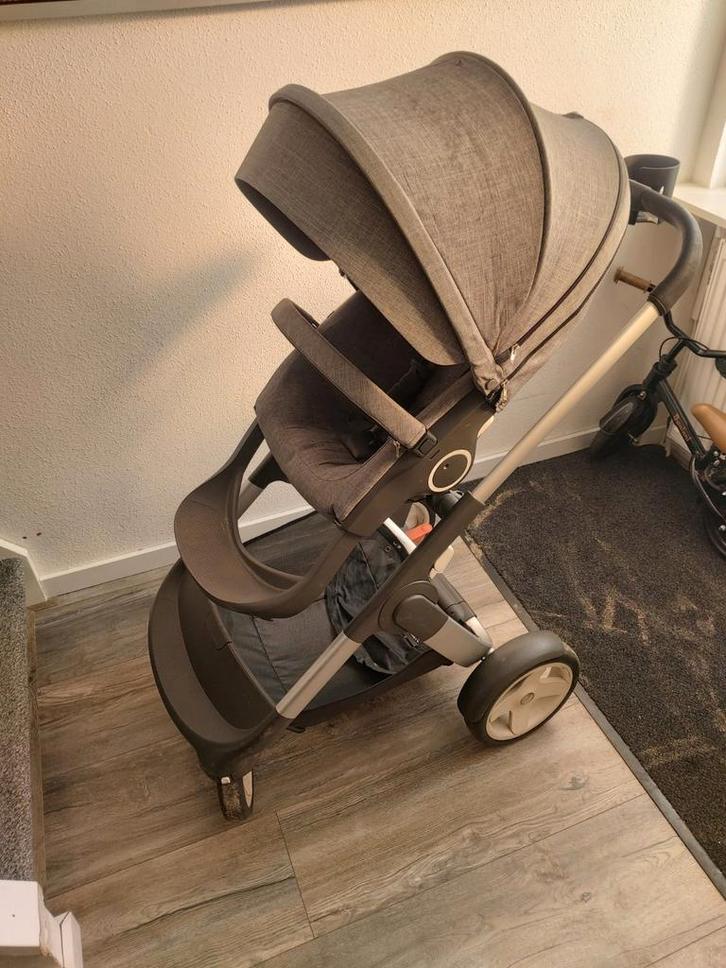 Stokke Crusi 3 in 1 kinderwagen - Gemêleerd Grijs, Kinderen en Baby's, Kinderwagens en Combinaties, Gebruikt, Combiwagen, Overige merken
