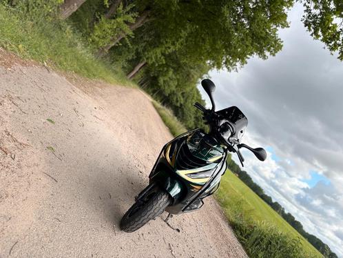 zip 70cc, Fietsen en Brommers, Scooters | Piaggio, Zo goed als nieuw, Zip, Tweetakt, Ophalen