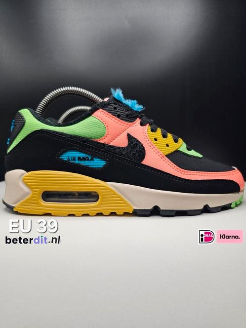 Nike Air Max 90 'Atomic Pink Solar Flare'
Maat: 39, Kleding | Dames, Schoenen, Zo goed als nieuw, Sneakers of Gympen, Ophalen of Verzenden