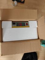 Broedmachine te koop voor 24 eieren !, Dieren en Toebehoren, Ophalen, Nieuw, Overige typen