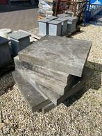 Betonnen platen van 70 x 70 x 10 cm, Ophalen, Overige typen, Zo goed als nieuw, Minder dan 5 m²