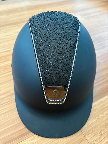 Samshield swarovski cap 57 beschikbaar voor biedingen