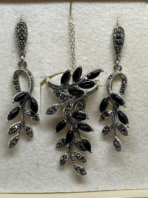 Zilveren setje met echte onyx, Sieraden, Tassen en Uiterlijk, Oorbellen, Nieuw, Knopjes of Stekers, Zilver, Ophalen