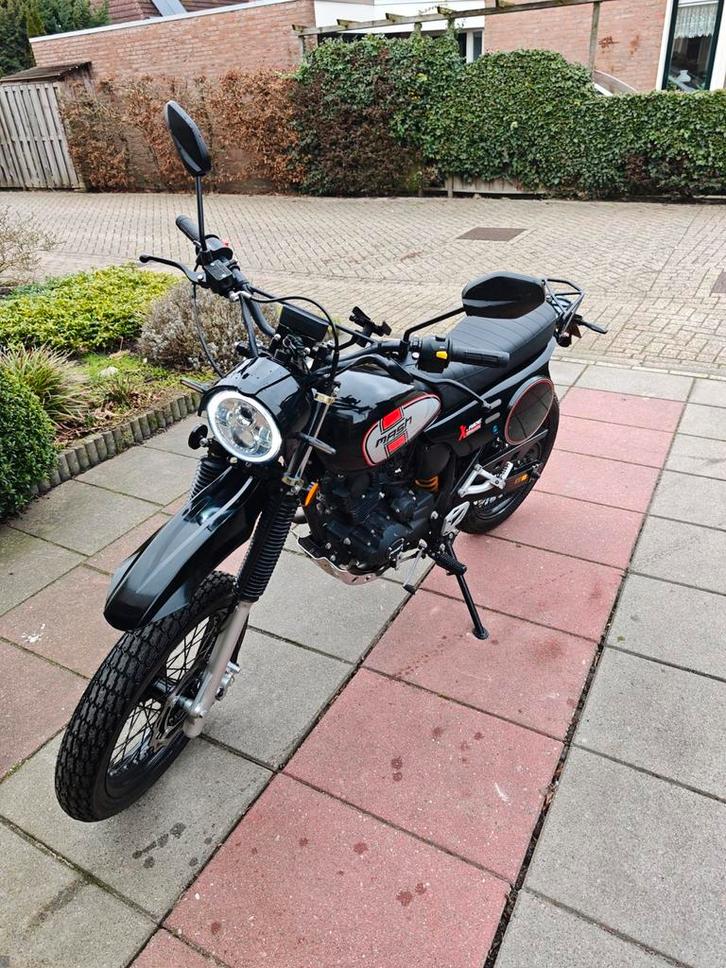Mash X-Ride 50 - Stoere brommer!, Fietsen en Brommers, Brommers | Overige merken, Zo goed als nieuw, Maximaal 45 km/u, Ophalen