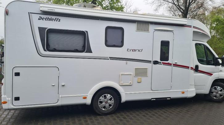 Camper Dethleffs Trend 7057 DBM, Caravans en Kamperen, Campers, Particulier, tot en met 5, Half-integraal, Dethleffs, Fiat, Diesel