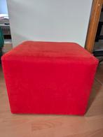 Rode Stoffen Poef / Hocker - Amersfoort, Ophalen, Zo goed als nieuw, 50 tot 75 cm, Vierkant
