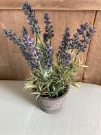 *Lavendel kunstplant in pot*, Ophalen of Verzenden, Zo goed als nieuw, Binnen