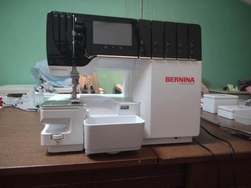 Bernina L890 met accessoires (zgan), Hobby en Vrije tijd, Naaimachines en Toebehoren, Zo goed als nieuw, Bernina, Ophalen of Verzenden