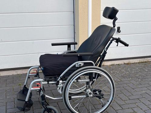 Luxe Exel rolstoel geschikt voor langdurig gebruik., Diversen, Rolstoelen, Zo goed als nieuw, Handbewogen rolstoel, Inklapbaar