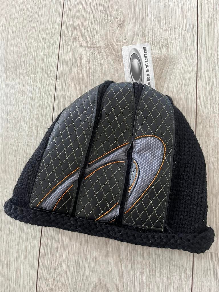 Zeldzame vintage Oakley beanie muts - Zwart leer - Nieuw, Ophalen of Verzenden, Zo goed als nieuw, Dame