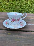 Royal Albert Lavender rose, Gebruikt, Ophalen of Verzenden, Overige stijlen, Kop(pen) en/of Schotel(s)