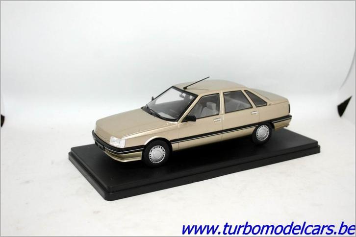 Renault 21 1986 1/24 WhiteBox, Hobby en Vrije tijd, Modelauto's | 1:24, Nieuw, Auto, Overige merken, Ophalen of Verzenden