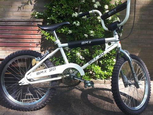 Old school Velamos BMX 20 bijna nooit gebruikt 1986 uniek, Fietsen en Brommers, Fietsen | Crossfietsen en BMX, Zo goed als nieuw