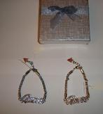 Hele mooie GUESS Top armband in zilverkleur € 15,95, Verzenden, Nieuw, Zilver