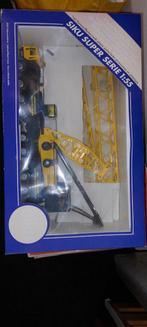 Metalen Vrachtwagen Hijskraan nieuw in doos, Hobby en Vrije tijd, Modelbouw | Auto's en Voertuigen, Overige merken, Gebruikt, 1:50 of kleiner