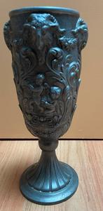 Tinnen drinkbeker/vaas, Ophalen