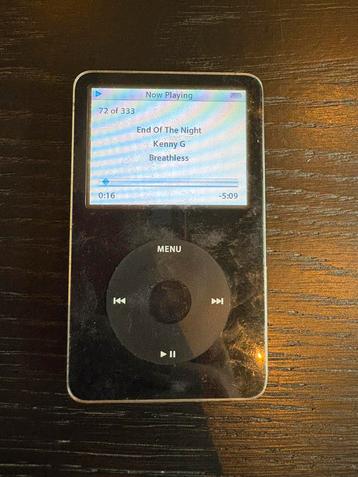 Apple iPod Classic 5th Gen 30GB – Model A1136 beschikbaar voor biedingen