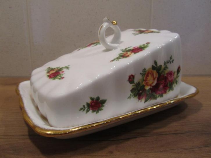 Royal Albert Old Country Rose Roses kaasstolp, Huis en Inrichting, Keuken | Servies, Zo goed als nieuw, Overige typen, Overige stijlen