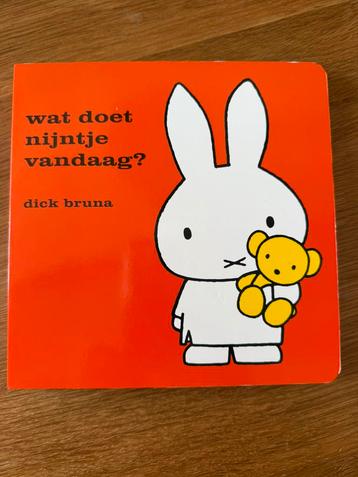 Nijntje - Wat doet Nijntje vandaaf? en Nijntje en de dieren beschikbaar voor biedingen