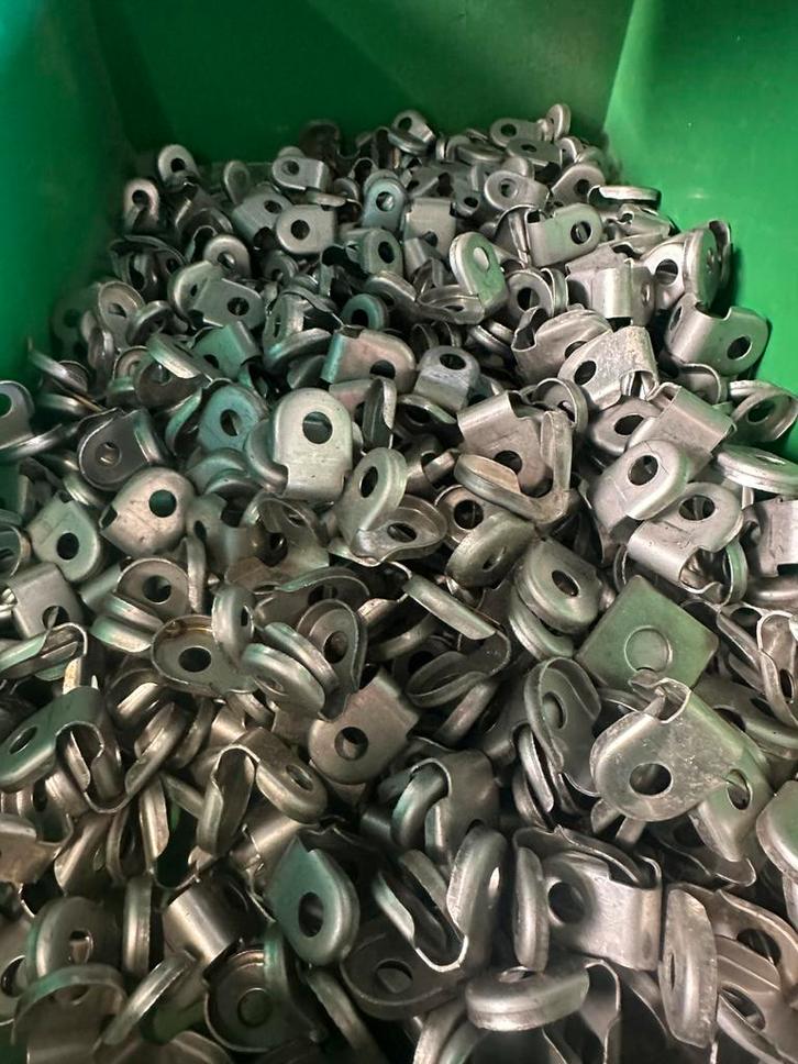 Spanstaafhouder | RVS – €0,99 p/st, Tuin en Terras, Tuinhekken en Hekwerk, Nieuw, IJzer, Ophalen