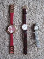 HORLOGE DAMES 3 stuks nieuw 2x ledern band 1x stalen band, Overige merken, Leer, Polshorloge, Nieuw