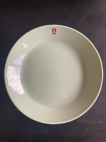 Iittala teema celadon bord sideplate 17,5cm beschikbaar voor biedingen
