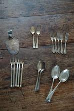 Verzilverd Bestek - Sheffield & Schalber - Diverse Delen, Antiek en Kunst, Antiek | Bestek, Ophalen of Verzenden