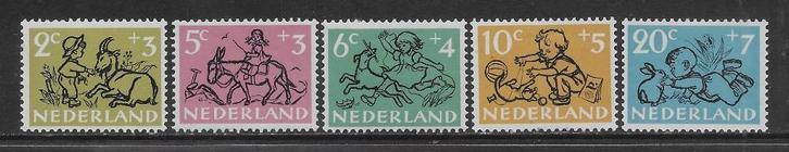 1952, Kinderzegels, serie [596-600] (K1204) POSTFRIS, Postzegels en Munten, Postzegels | Nederland, Ophalen of Verzenden