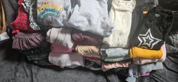 Kleding pakket meisje 80 beschikbaar voor biedingen