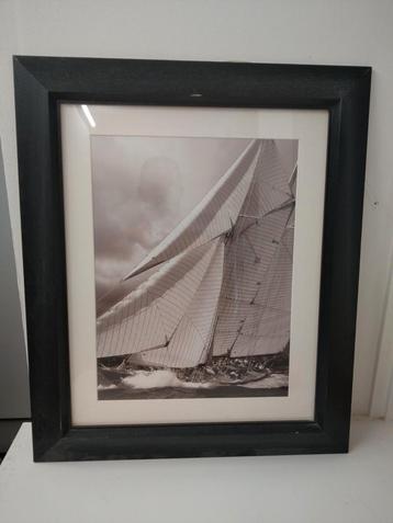 Zeilboot Foto in Lijst beschikbaar voor biedingen