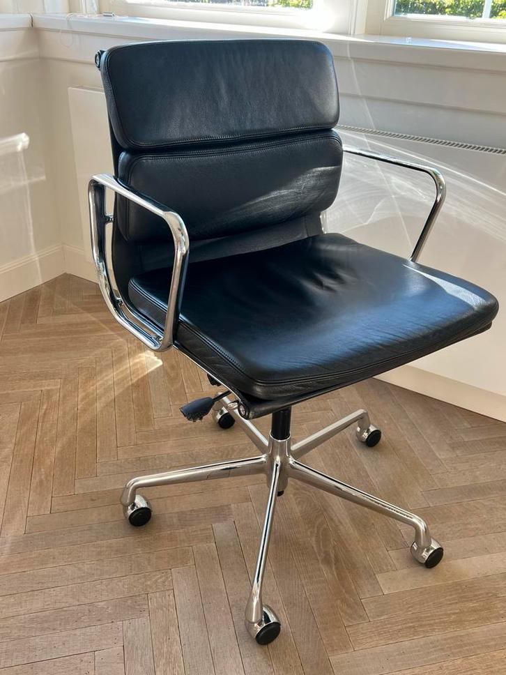Vitra Eames EA 217 bureaustoel - zwart/chroom, Huis en Inrichting, Bureaustoelen, Gebruikt, Bureaustoel, Zwart, Ergonomisch, Ophalen of Verzenden