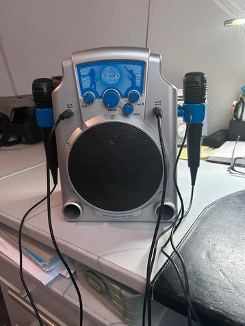 Karaoke Set met 2 Microfoons - Tablet/Laptop beschikbaar voor biedingen