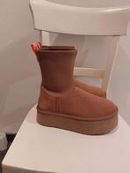 UGG classic dipper hoog model bruin maat 40, Hoge laarzen, UGG, Bruin, Nieuw