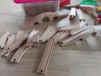 Groot treinspoor met toebehoren, Kinderen en Baby's, Speelgoed | Houten speelgoed, Ophalen of Verzenden, Zo goed als nieuw