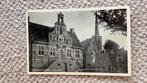 Ansichtkaart Oud-Beijerland Raadhuis en N.H. Kerk 1956. 939, Verzamelen, Ansichtkaarten | Nederland, Ophalen of Verzenden, 1940 tot 1960