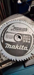 Makita 40V SP001GZ03 invalzaag, Gebruikt, Invalzaag, Ophalen of Verzenden, 30 tot 70 mm