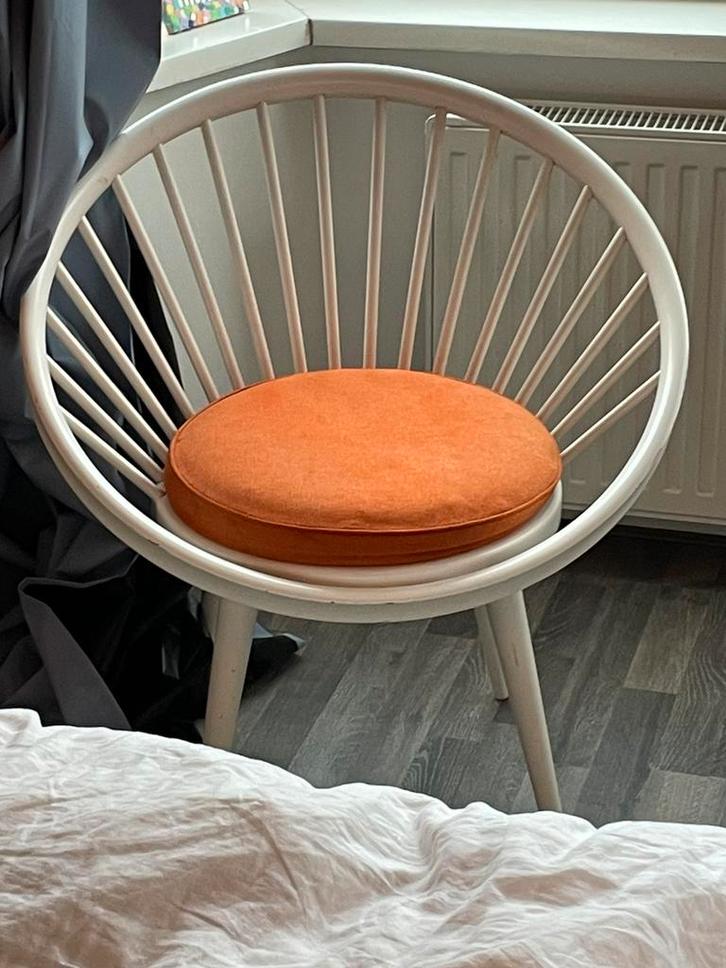 Vintage Cirkel stoel design Yngve Ekstrom, Huis en Inrichting, Stoelen, Zo goed als nieuw, Eén, Stof, Wit, Ophalen of Verzenden