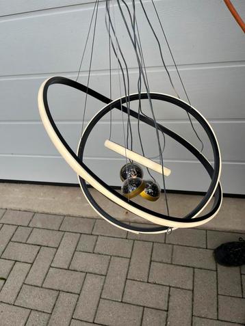 Moderne LED Hanglamp - Zwarte Ringen met Verlichting beschikbaar voor biedingen